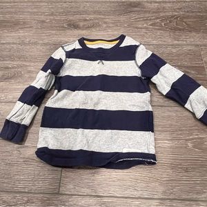 Size 4/5 boys long sleeve shirts